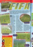 Scan of the review of FIFA 98: Road to the World Cup published in the magazine Consoles + 072, page 1