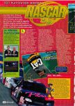 Scan of the review of NASCAR '99 published in the magazine Consoles + 082, page 1