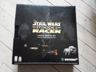 The picture of the Nintendo 64 Star Wars Racer Limited Edition Set (United States) bundle