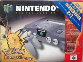 The picture of the Nintendo 64 incluye Promocion Blockbuster (Argentina) bundle