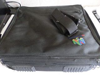 The picture of the N64 system Carry Case DLX (United Kingdom) goodie