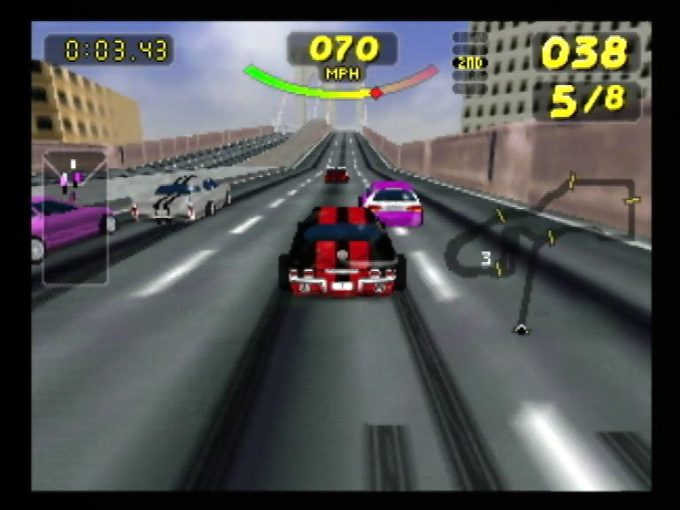 Rush 2 Extreme Racing USA de Nintendo 64 mostrando carro preto e vermelho disputando corrida em uma ponte