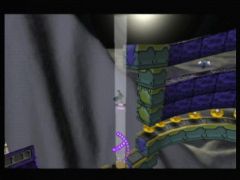 Un ascenceur. (Lode Runner 3D)