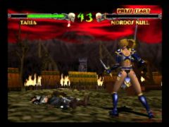 Mordos Kull est KO, sa barre de vie est à zéro. Victoire de Taria dans le jeu Mace The Dark Age sur Nintendo 64 (Mace: The Dark Age)