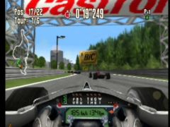 Suivre sagement les autres pour le moment, mais dès que l'occasion se présente, on dépasse ! (Monaco Grand Prix Racing Simulation 2)