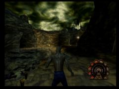 Mike a intérêt à bien se repérer dans le jeu Shadow Man sur Nintendo 64. Les Paths of Shadow sont un vrai labyrinthe! (Shadow Man)