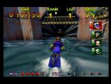 Passage intérieur dans la course Port Blue du jeu Wave Race 64 sur Nintendo 64. Ce passage change lorsqu'on passe en mode expert.