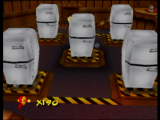 Une armée de frigos prêt à attaquer ou un simple mini-jeu ? Vous le saurez en jouant à Earthworm Jim 3D sur Nintendo 64 !