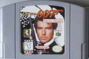 Scan of cartridge of Goldeneye 007 - Not For Resale