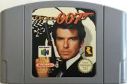 Scan of cartridge of Goldeneye 007