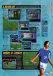 Scan of the review of International Superstar Soccer 2000 published in the magazine N64 46, page 2