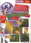 Scan du test de FIFA 99 paru dans le magazine Le Magazine Officiel Nintendo 13, page 2
